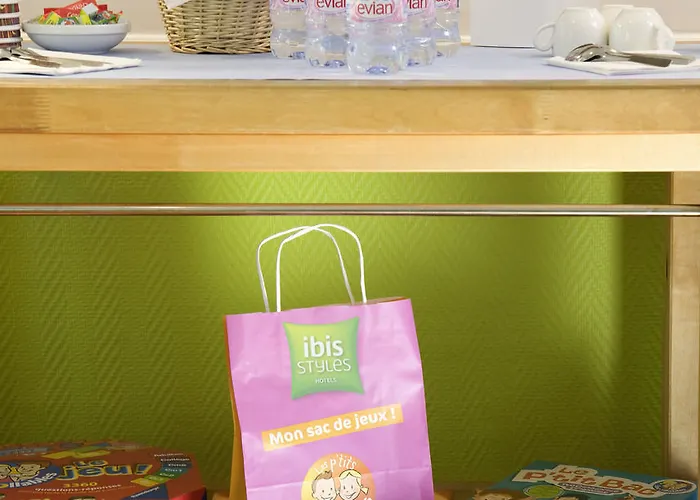 Ibis Styles Gare De L'est Tgv 3*