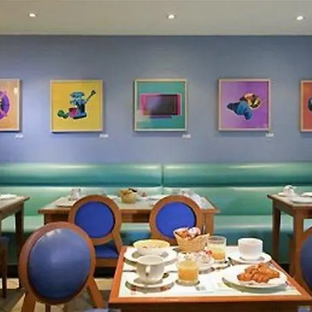 Ibis Styles Gare De L'est Tgv 3* פריז