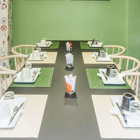 Ibis Styles Gare De L'est Tgv Hotel París