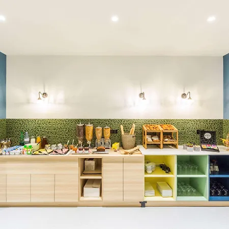 Ibis Styles Gare De L'est Tgv París