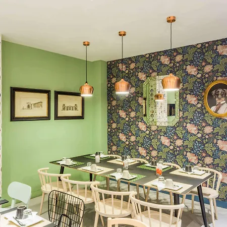 Ibis Styles Gare De L'est Tgv 3* Párizs