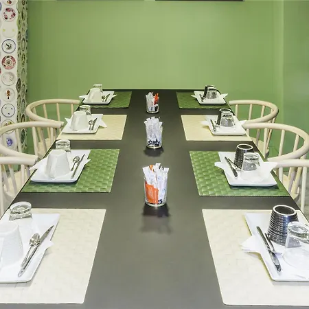 Ibis Styles Gare De L'est Tgv Hotel