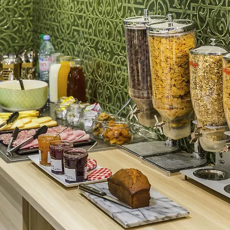 Ibis Styles Gare De L'est Tgv Hotel París